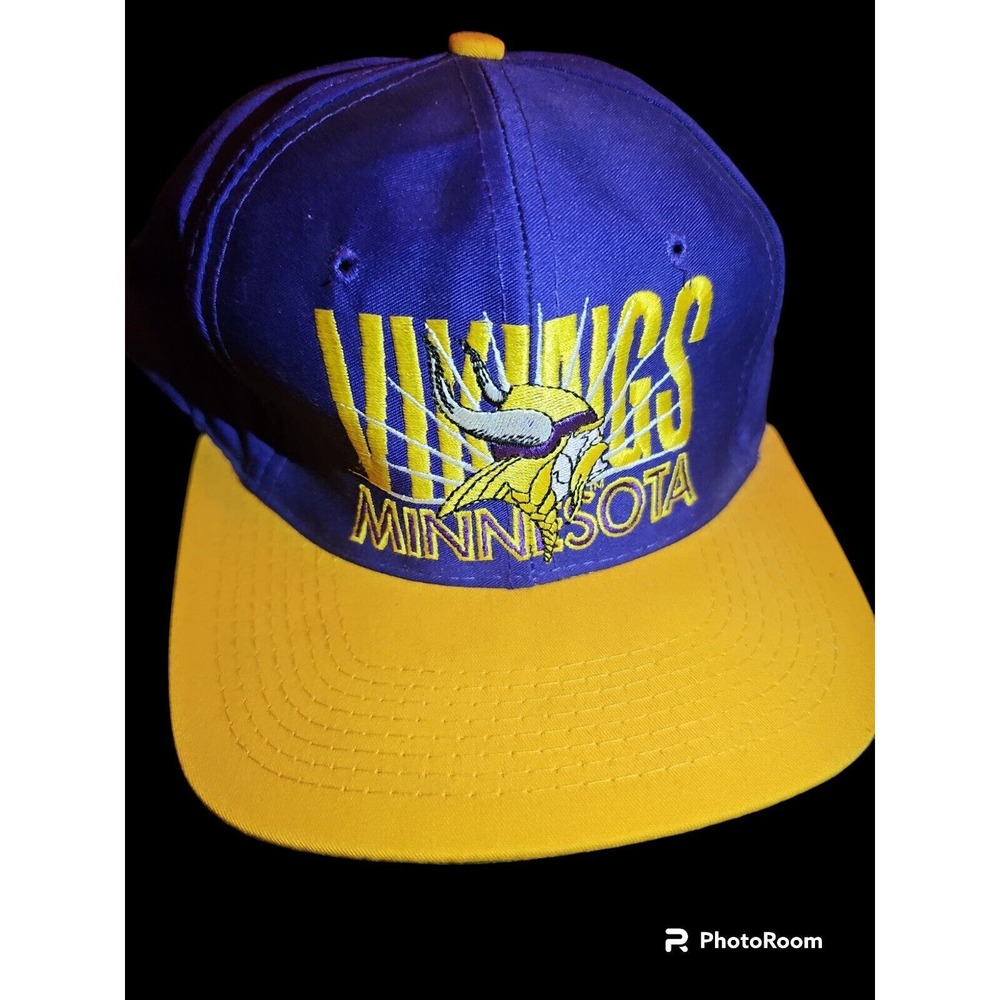 Vintage Retro Minnesota Vikings Embroidered Snapback